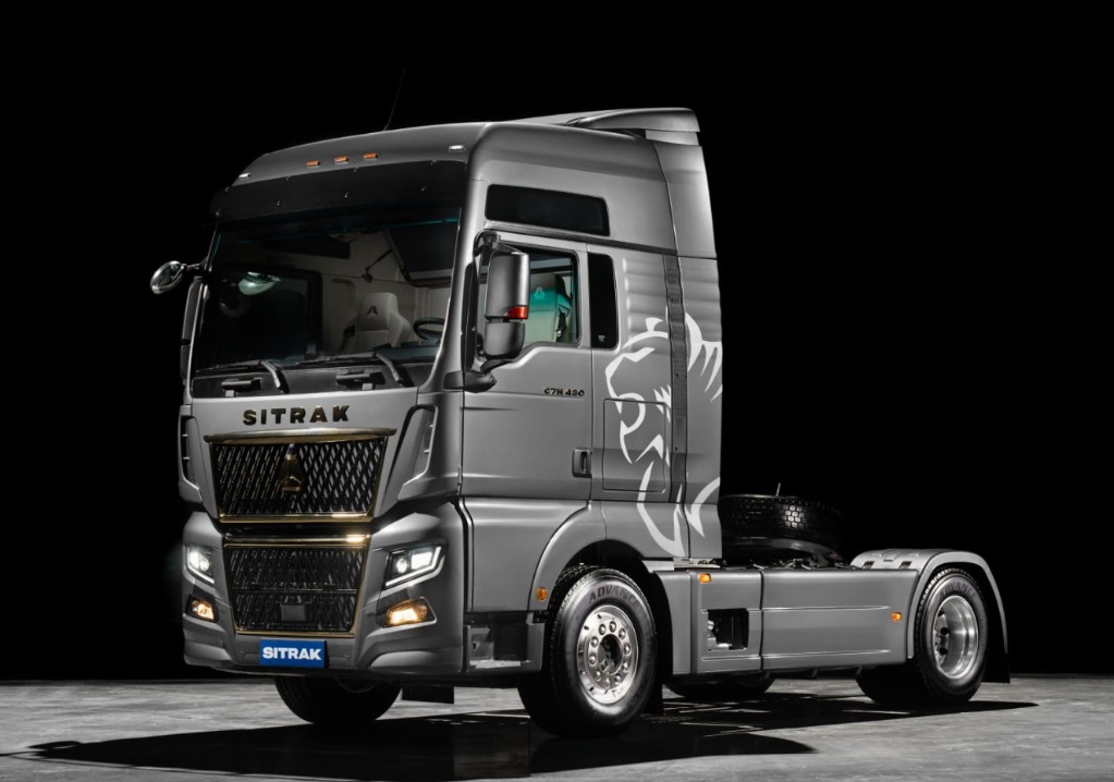 Седельный тягач SITRAK C7H MAX